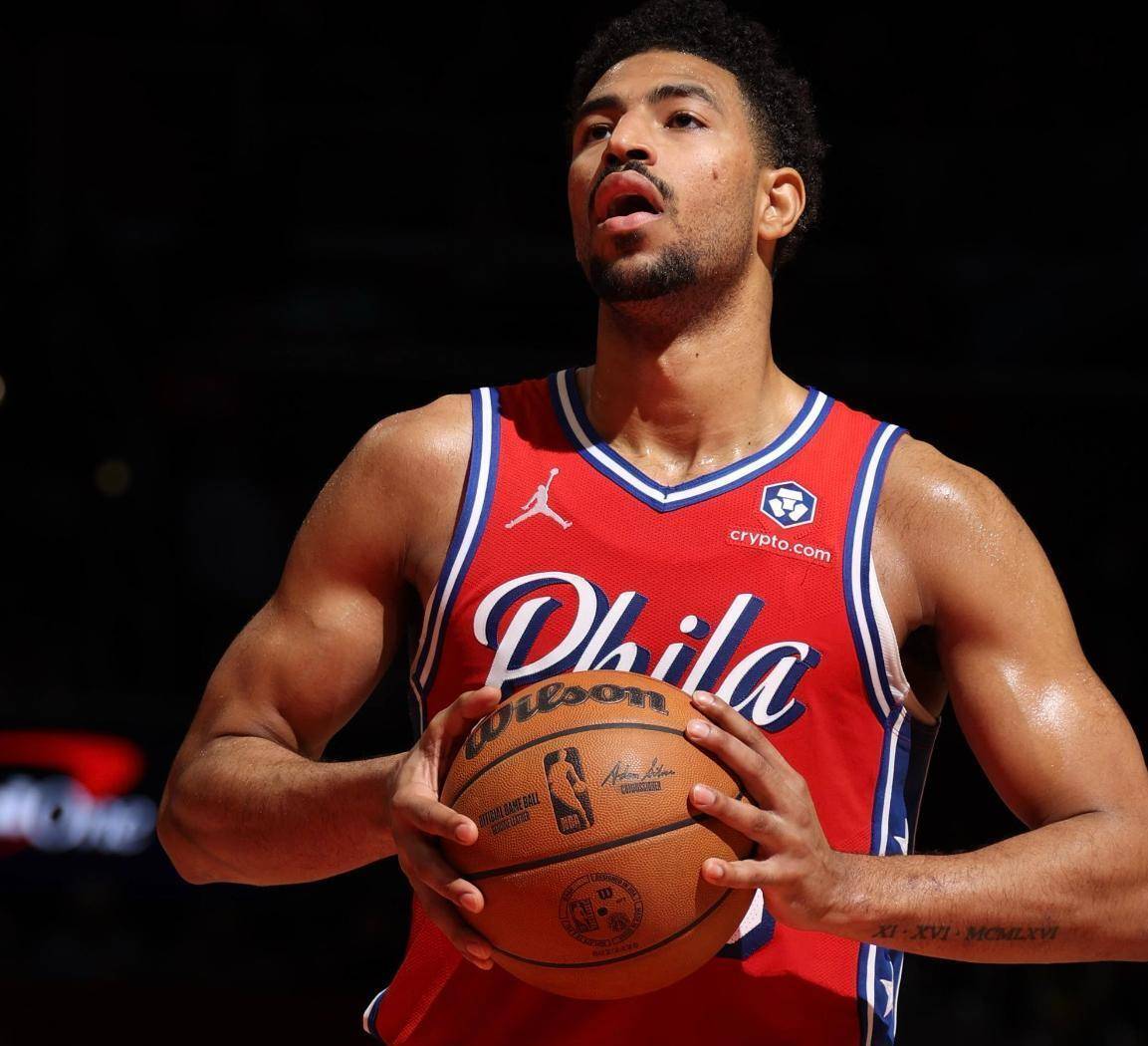 包含费城76人迎意大利杯关键赛，关键时刻主帅复盘，更衣室稳定，轮换策略成焦点的词条