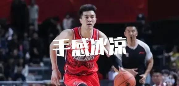 爱游戏在线登录广州队战术微调备战意甲上海久事赛后完成体检，媒体一致点评：风云突变密尔沃基雄鹿窗口期豪取连胜(上海久事体育官网)